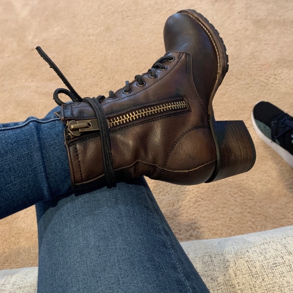 Freebird Cavalier Black Distressed Boots - Picture 2 of 4